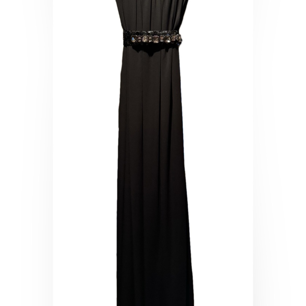 Elegant Black Maxi Dress